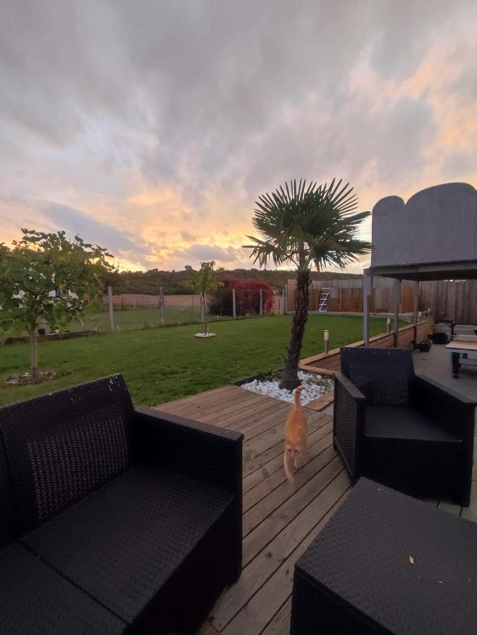 Appartement 100M2, Independant Dans Notre Maison Garennes-sur-Eure Eksteriør billede